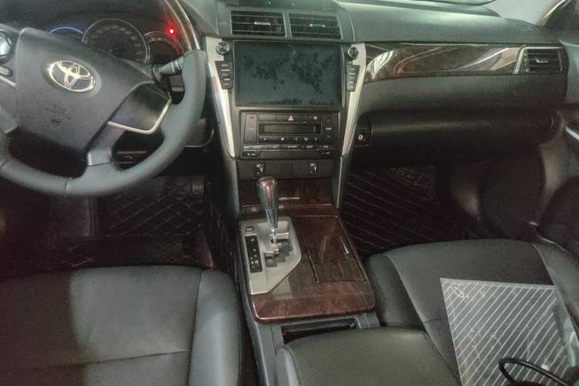Used Toyota Camry 2015 2.0G Premier Edition Audio And AC Panel