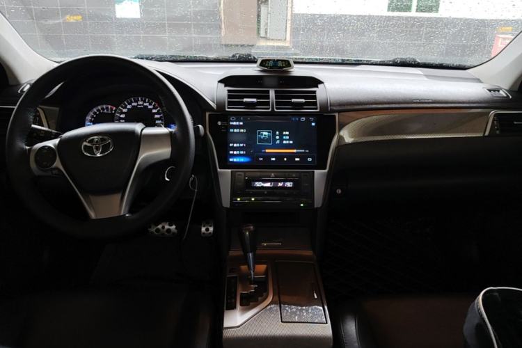 Used Toyota Camry 2015 Junrui 2.0S Activa Edition Center Console
