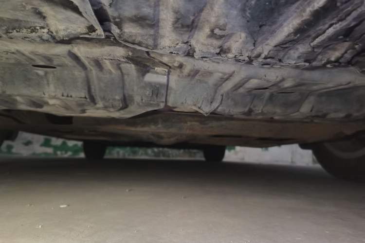 Used Toyota Camry 2015 2.0G Premier Edition Chassis Front