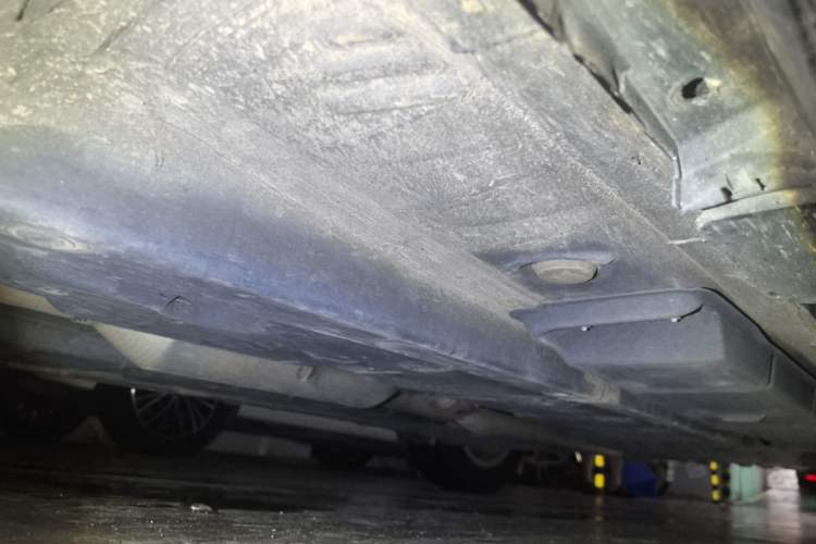 Used Toyota Camry 2015 2.0G Premier Edition Chassis Front Left