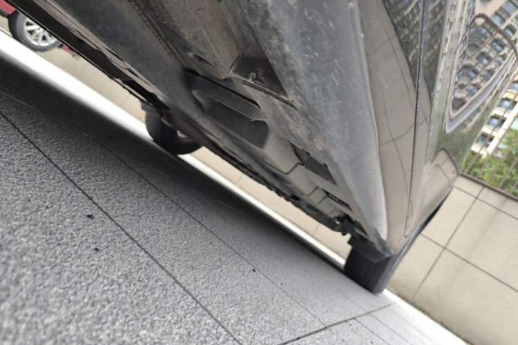Used Toyota Camry 2015 2.0G Premier Edition Chassis Front Left