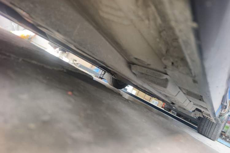 Used Toyota Camry 2015 2.0G Premier Edition Chassis Front Left