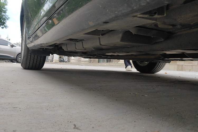 Used Toyota Camry 2015 2.0G Premier Edition Chassis Front Right
