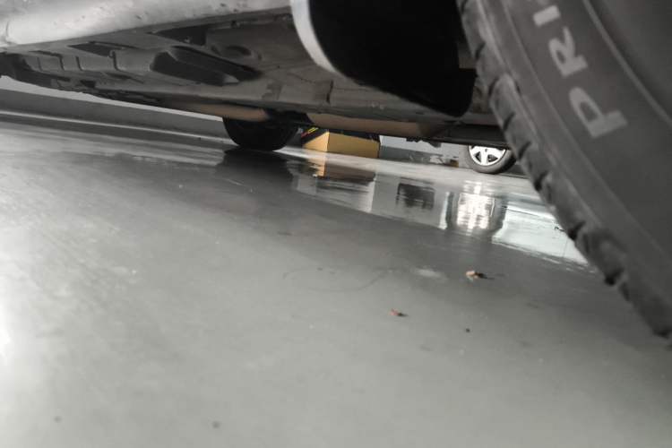 Used Toyota Camry 2015 2.0E Elite Edition Chassis Front Right