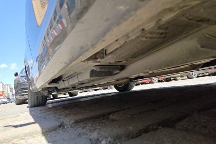 Used Toyota Camry 2015 2.0E Elite Edition Chassis Front Right
