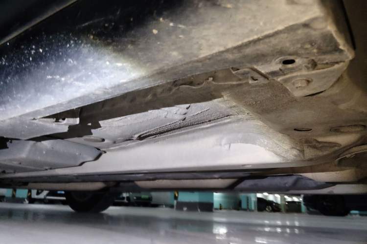 Used Toyota Camry 2015 2.0E Elite Edition Chassis Front Right