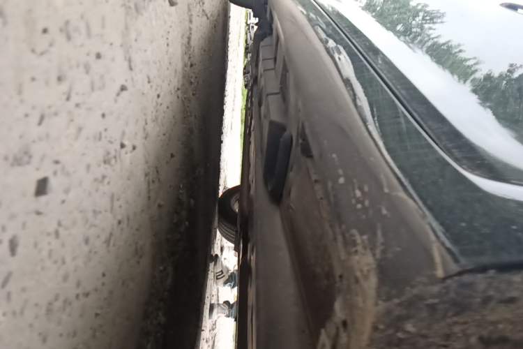 Used Toyota Camry 2015 2.0G Premier Edition Chassis Front Right