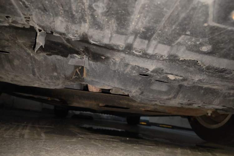 Used Toyota Camry 2015 2.0G Premier Edition Chassis Front