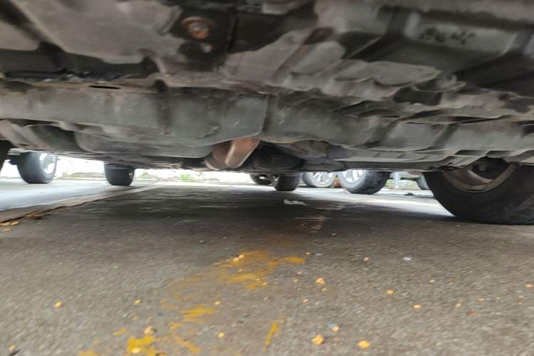 Used Toyota Camry 2015 2.0G Premier Edition Chassis Front