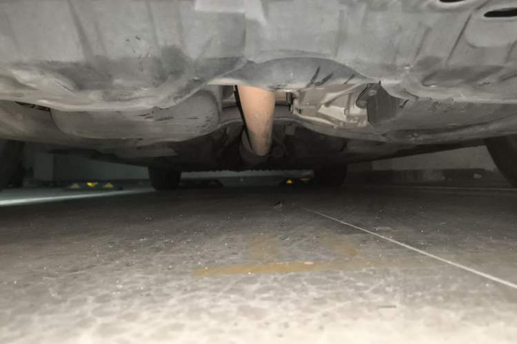 Used Toyota Camry 2015 2.0G Premier Edition Chassis Front