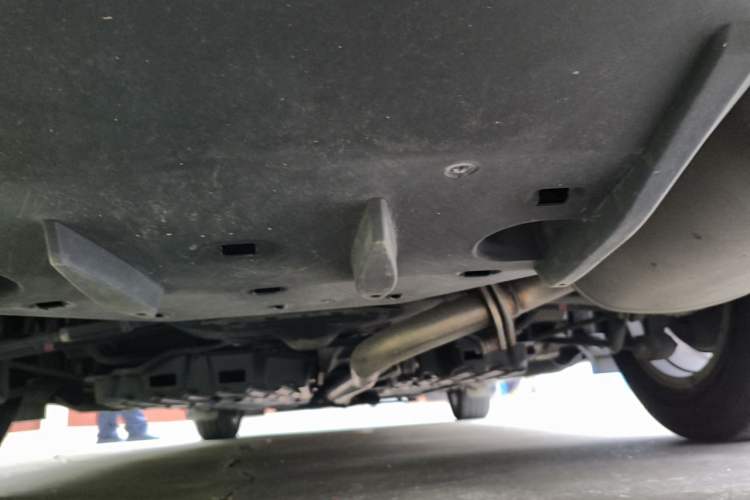 Used Toyota Camry 2015 2.0G Premier Edition Chassis Rear