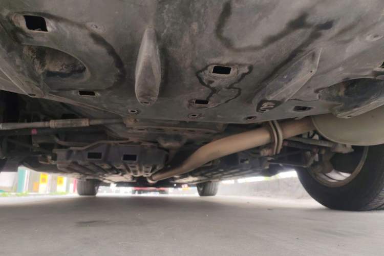 Used Toyota Camry 2015 2.0G Premier Edition Chassis Rear