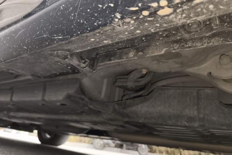 Used Toyota Camry 2015 2.0E Elite Edition Chassis Rear Left