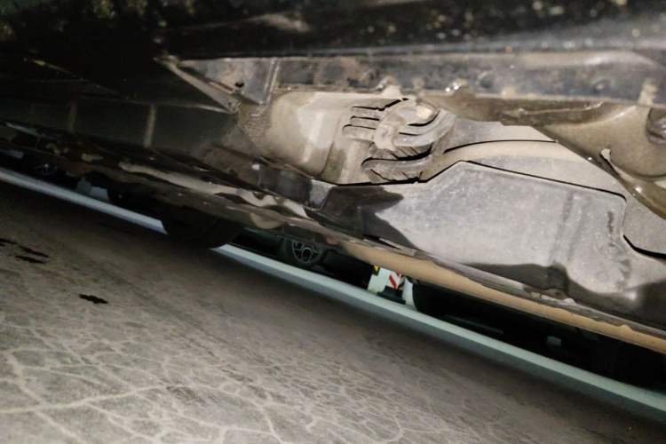 Used Toyota Camry 2015 2.0E Elite Edition Chassis Rear Left