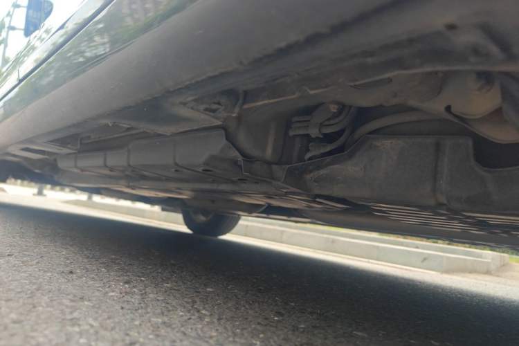 Used Toyota Camry 2015 2.0G Premier Edition Chassis Rear Left