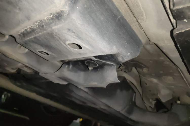 Used Toyota Camry 2015 2.0G Premier Edition Chassis Rear Left