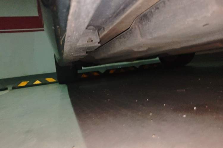 Used Toyota Camry 2015 2.0G Premier Edition Chassis Rear Left