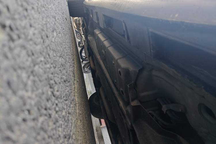 Used Toyota Camry 2015 2.0G Premier Edition Chassis Rear Left