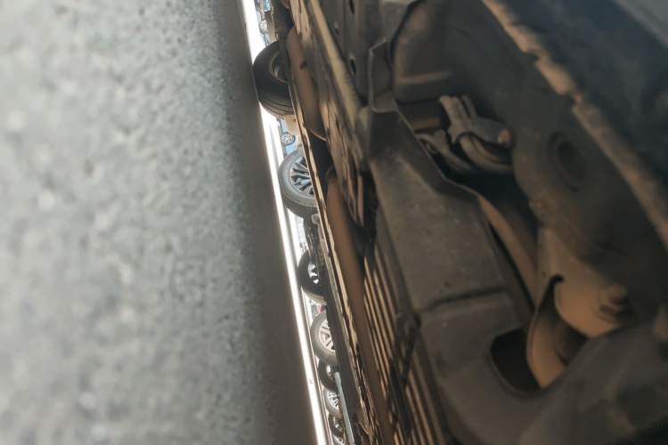 Used Toyota Camry 2015 2.0E Elite Edition Chassis Rear Left