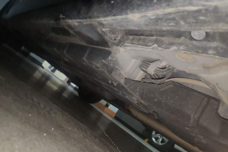 Used Toyota Camry 2015 2.0G Premier Edition Chassis Rear Left