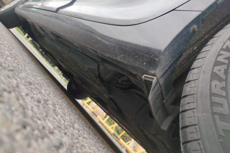 Used Toyota Camry 2015 2.0G Premier Edition Chassis Rear Left