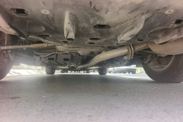 Used Toyota Camry 2015 2.0G Premier Edition Chassis Rear