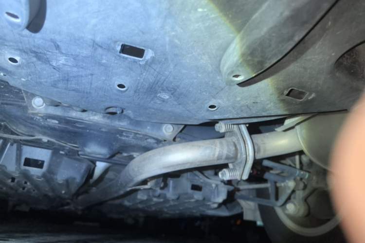 Used Toyota Camry 2015 2.0G Premier Edition Chassis Rear