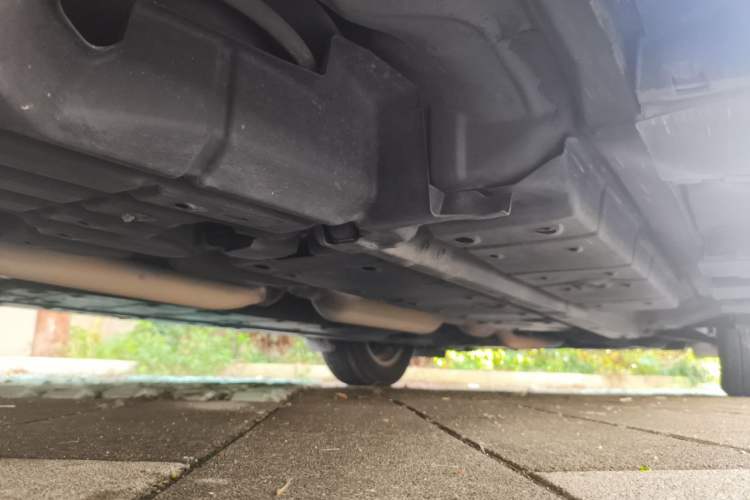 Used Toyota Camry 2015 2.0G Premier Edition Chassis Rear Right
