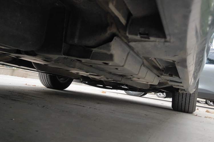 Used Toyota Camry 2015 2.0G Premier Edition Chassis Rear Right