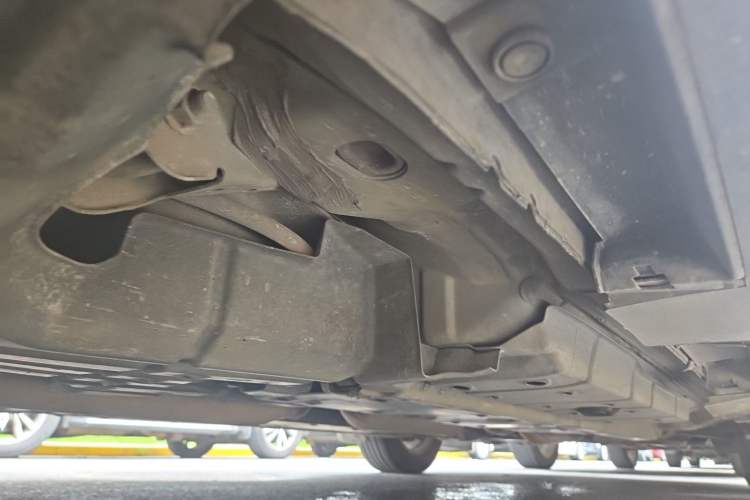 Used Toyota Camry 2015 2.0G Premier Edition Chassis Rear Right