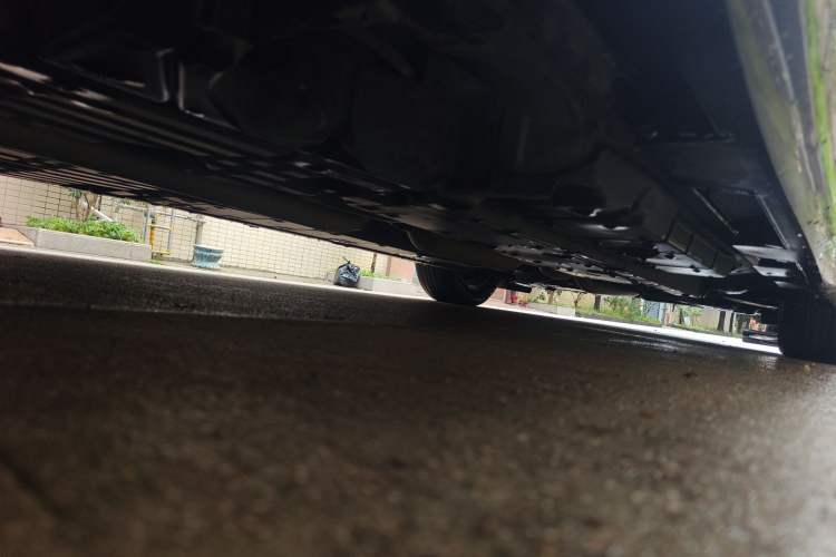 Used Toyota Camry 2015 2.0G Premier Edition Chassis Rear Right