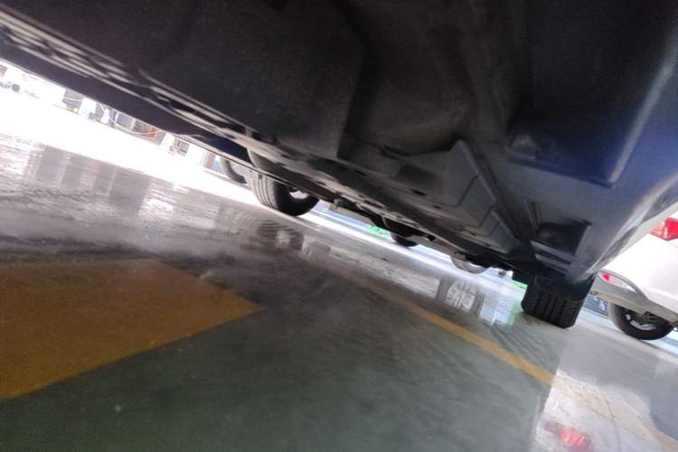Used Toyota Camry 2015 2.0G Premier Edition Chassis Rear Right