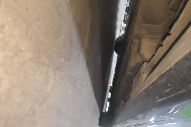 Used Toyota Camry 2015 2.0G Premier Edition Chassis Rear Right