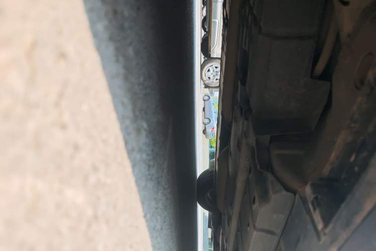 Used Toyota Camry 2015 2.0E Elite Edition Chassis Rear Right