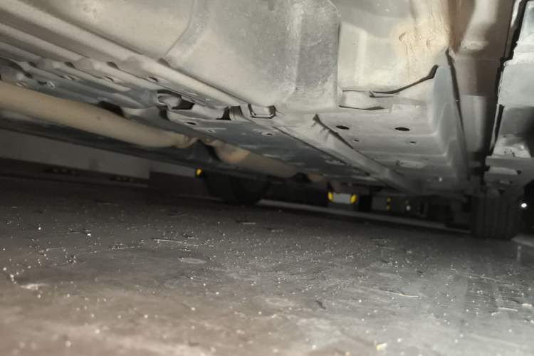 Used Toyota Camry 2015 2.0G Premier Edition Chassis Rear Right