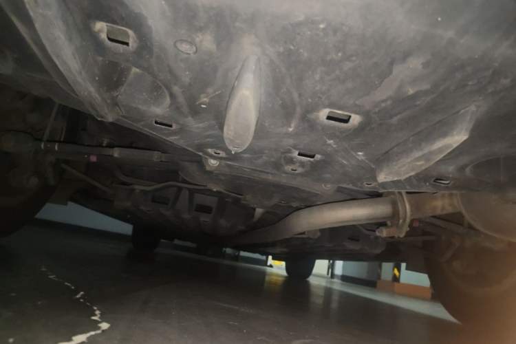 Used Toyota Camry 2015 2.0G Premier Edition Chassis Rear
