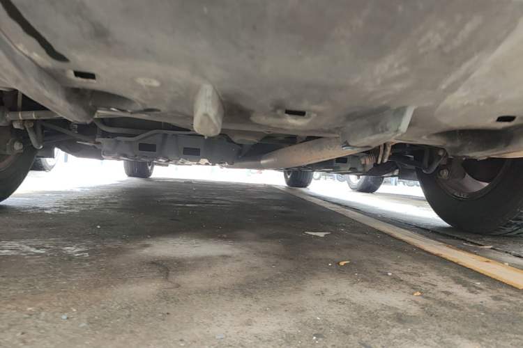 Used Toyota Camry 2015 2.0G Premier Edition Chassis Rear