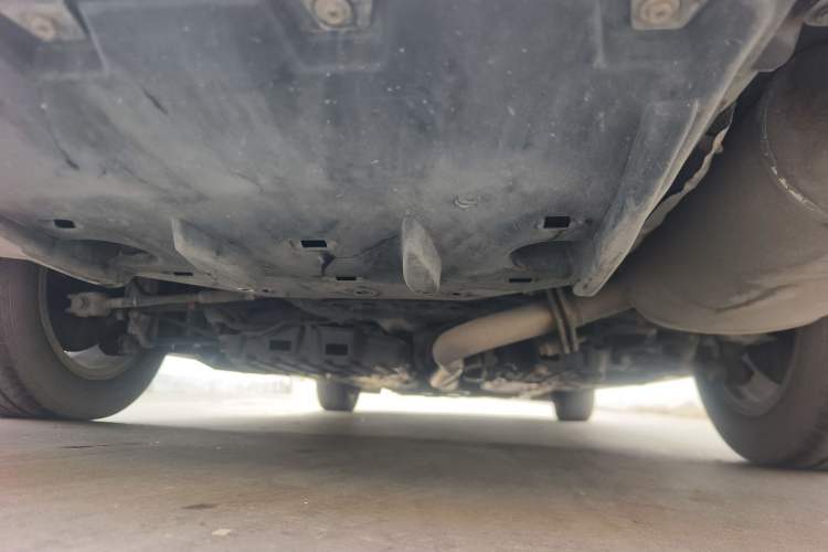 Used Toyota Camry 2015 2.0G Premier Edition Chassis Rear