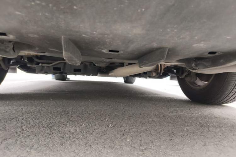 Used Toyota Camry 2015 2.0G Premier Edition Chassis Rear