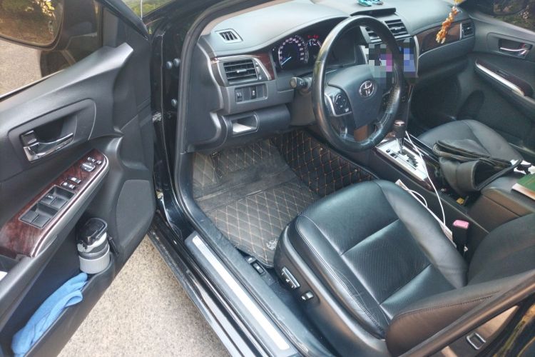 Used Toyota Camry 2015 2.0G Premier Edition Driver Seat