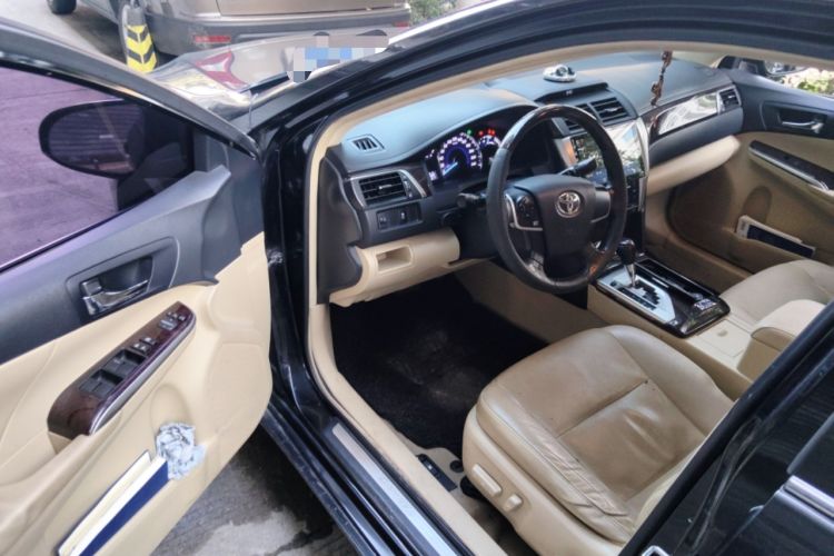 Used Toyota Camry 2015 2.0G Premier Edition Driver Seat