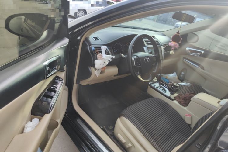 Used Toyota Camry 2015 2.0G Premier Edition Driver Seat