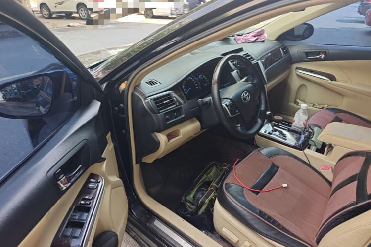 Used Toyota Camry 2015 2.0G Premier Edition Driver Seat