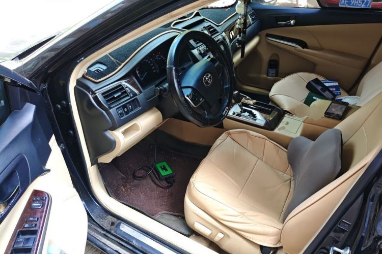 Used Toyota Camry 2015 2.0G Premier Edition Driver Seat