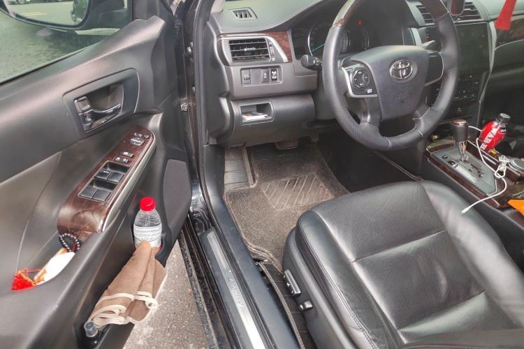 Used Toyota Camry 2015 2.0G Premier Edition Driver Seat