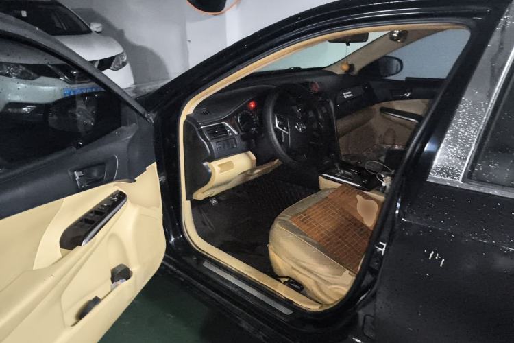 Used Toyota Camry 2015 2.0E Elite Edition Driver Seat