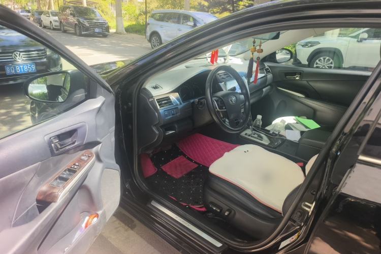 Used Toyota Camry 2015 2.0G Premier Edition Driver Seat