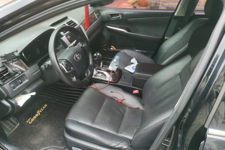 Used Toyota Camry 2015 2.0G Premier Edition Driver Seat