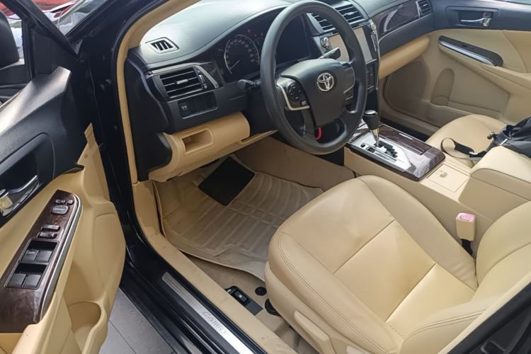 Used Toyota Camry 2015 2.0E Elite Edition Driver Seat