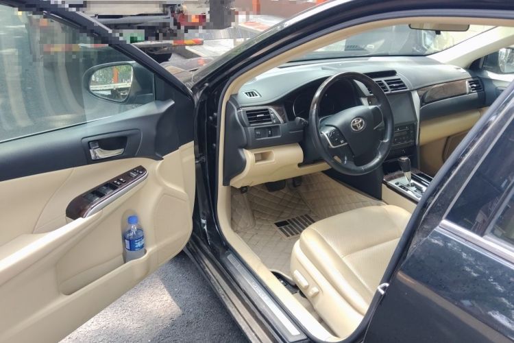 Used Toyota Camry 2015 2.0G Premier Edition Driver Seat